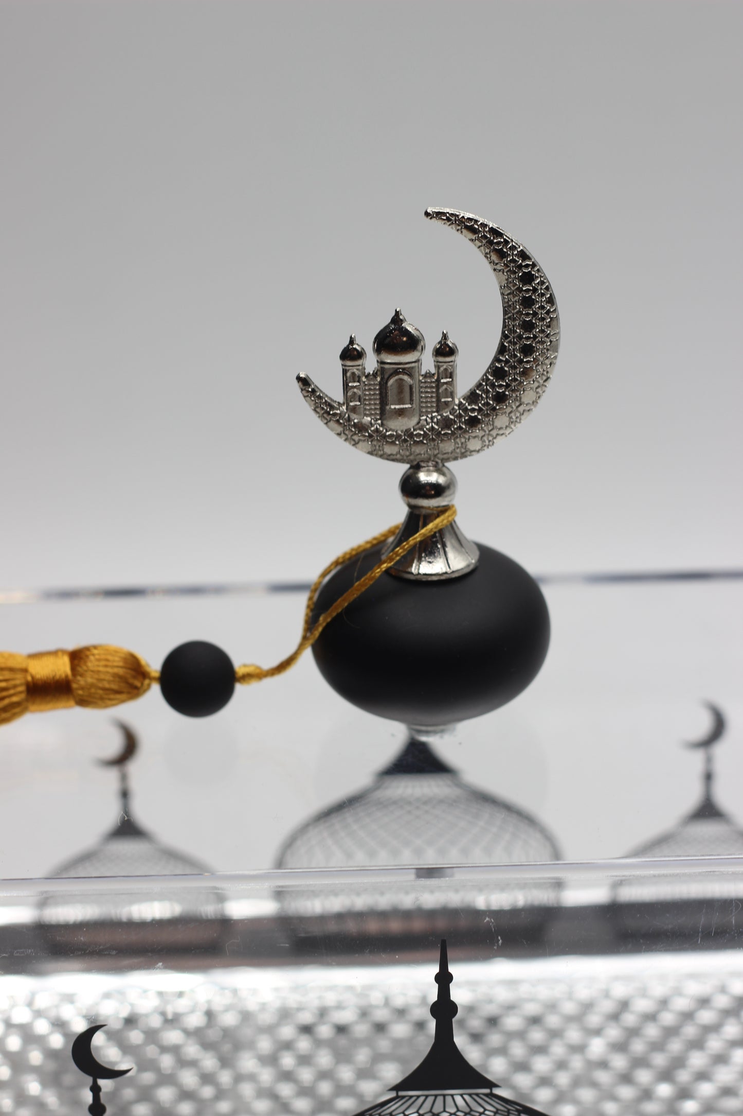 Ramadan Silver Hammered Tray with Plexi Cover