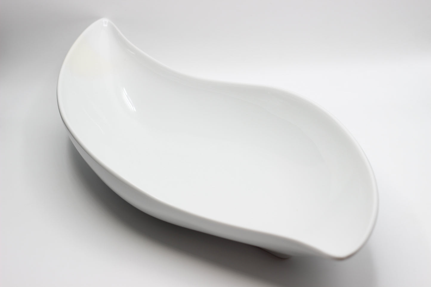 White Deep S Shaped Serving Plate