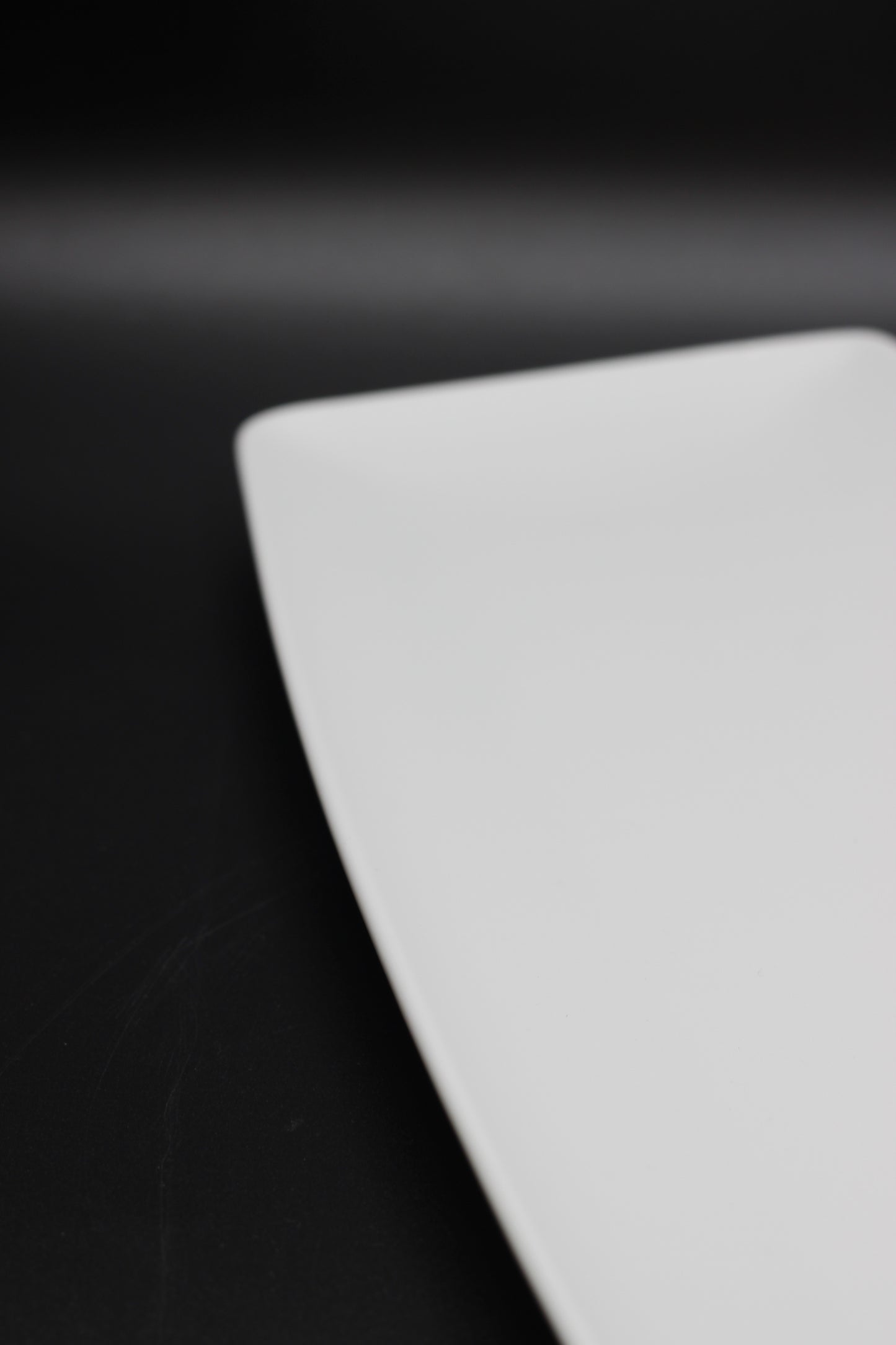 White Contemporary Sleek Dessert platter