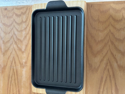 Rectangular Cast iron Grill Pan With Wooden  Serving Base