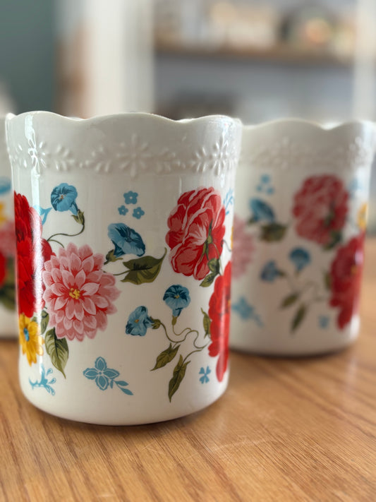 The Pioneer Woman Sweet Rose Utensils Holder