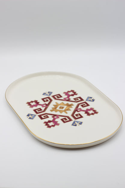 Arabesque Oval Serving Plates