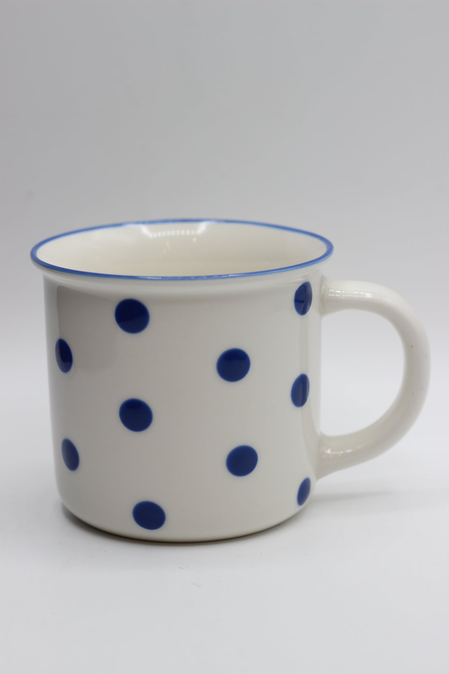 Red Polka Mug 384ml