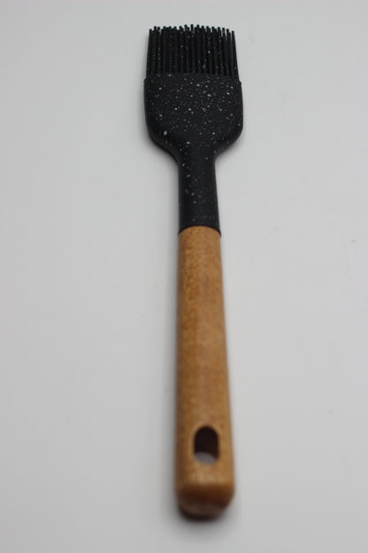 Silicone with Wood Utensils