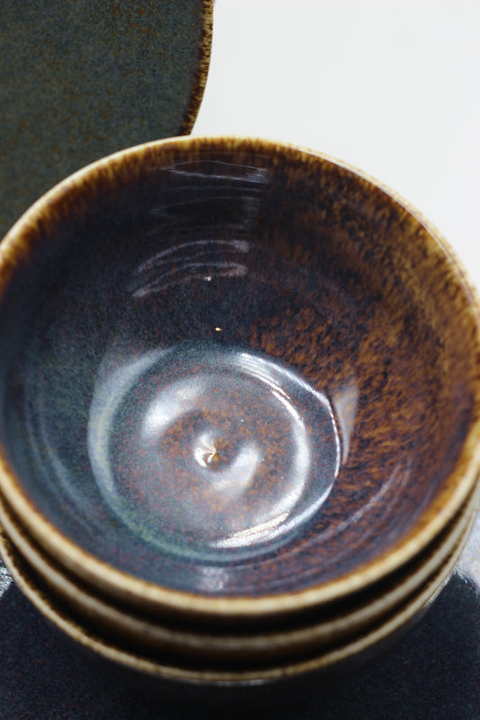 Bluish-Brown Salad Bowl