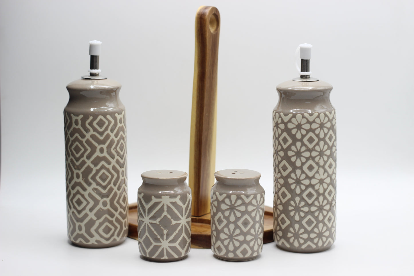 Geometric Ceramic Oil and Vinegar Set