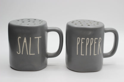 Rae Dunn Salt and Pepper Shakers Set of 2pcs