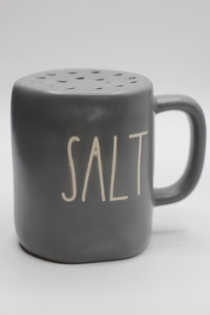 Rae Dunn Salt and Pepper Shakers Set of 2pcs