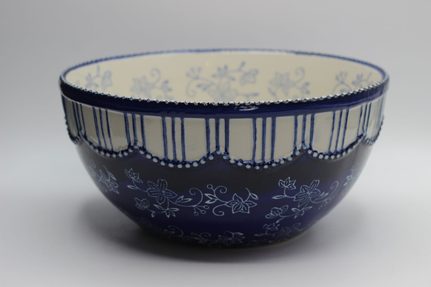 Floral Lace Deep Bowl