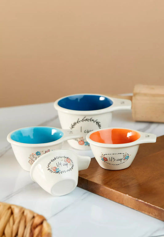 Set of 4 floral Measuring Cups